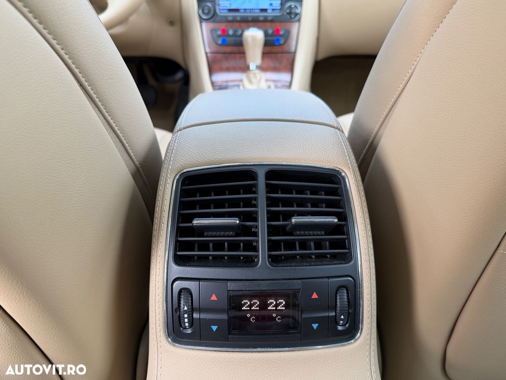 Mercedes-Benz CLS 500 Aut - 19