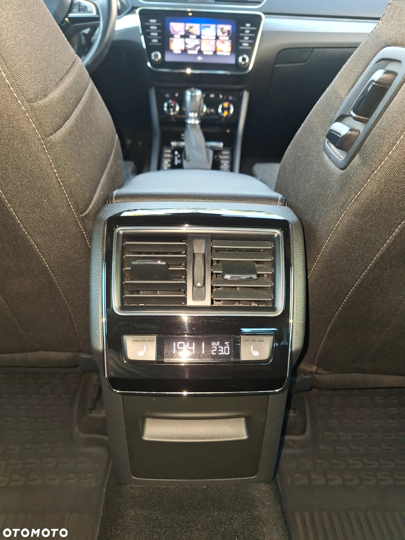 Skoda Superb 1.4 TSI ACT Style DSG - 9