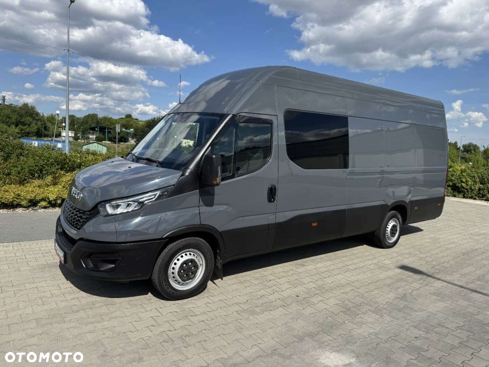 Iveco Daily - 12