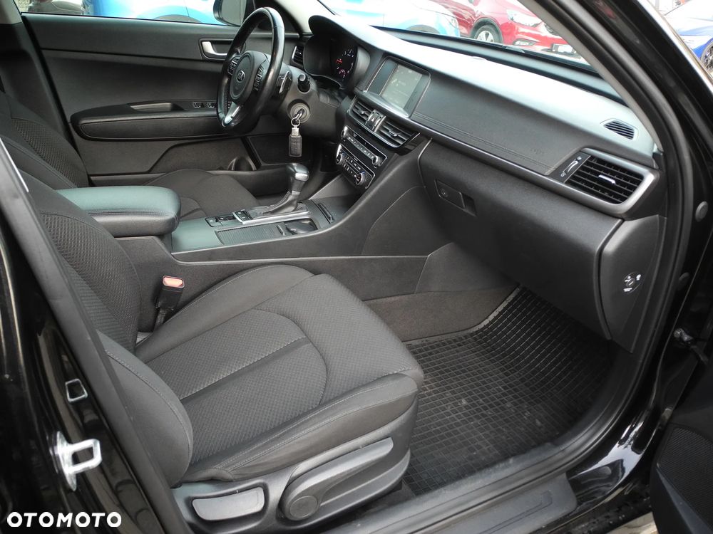 Kia Optima - 15