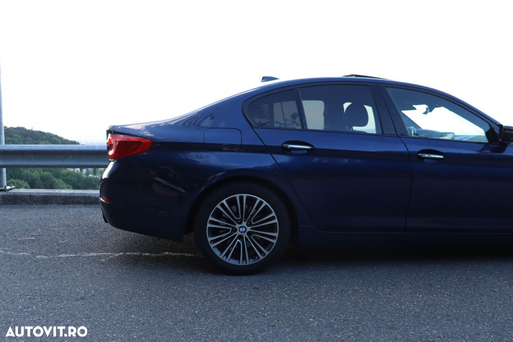 BMW Seria 5 520d xDrive AT - 8