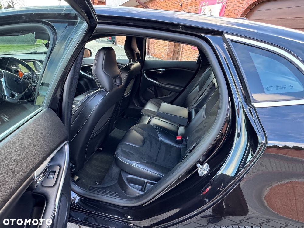 Volvo V40 D2 RDesign - 17