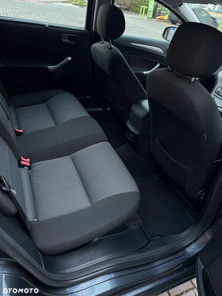 Ford Mondeo 2.0 Gold X - 16