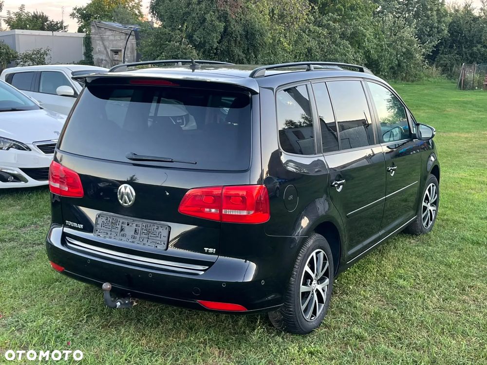 Volkswagen Touran - 20