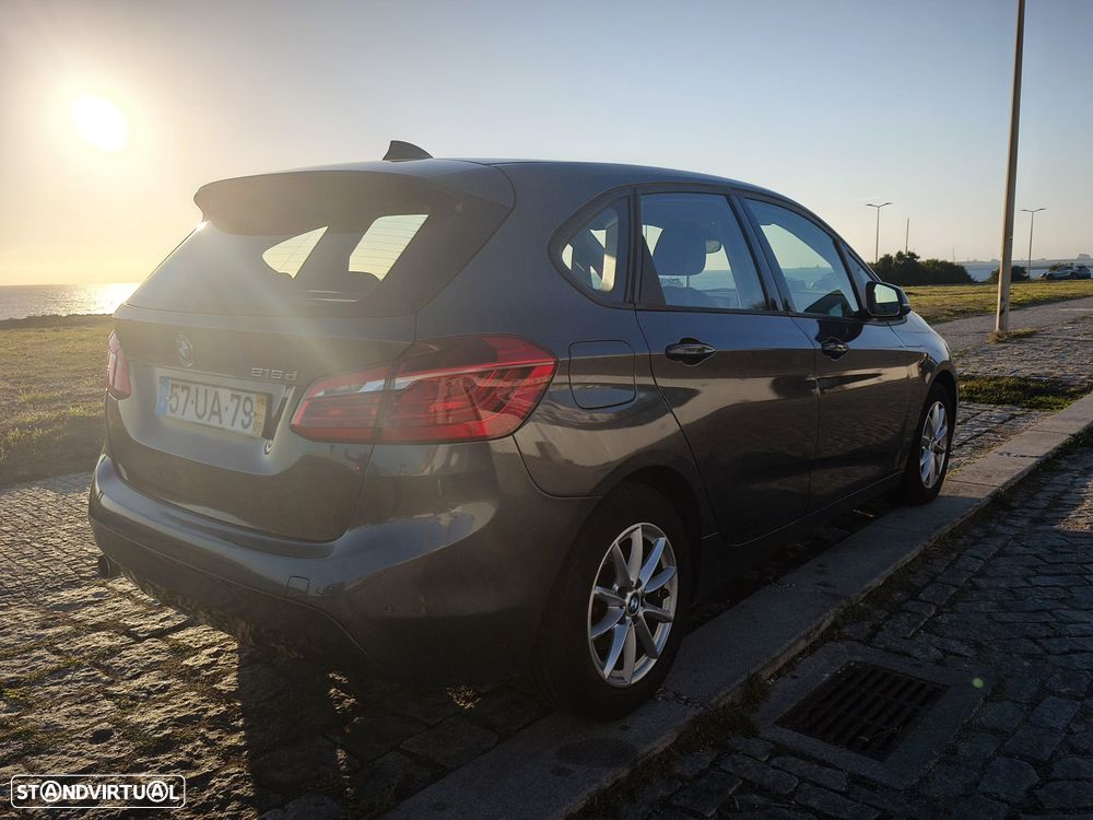 BMW 216 Active Tourer d Luxury Line - 5