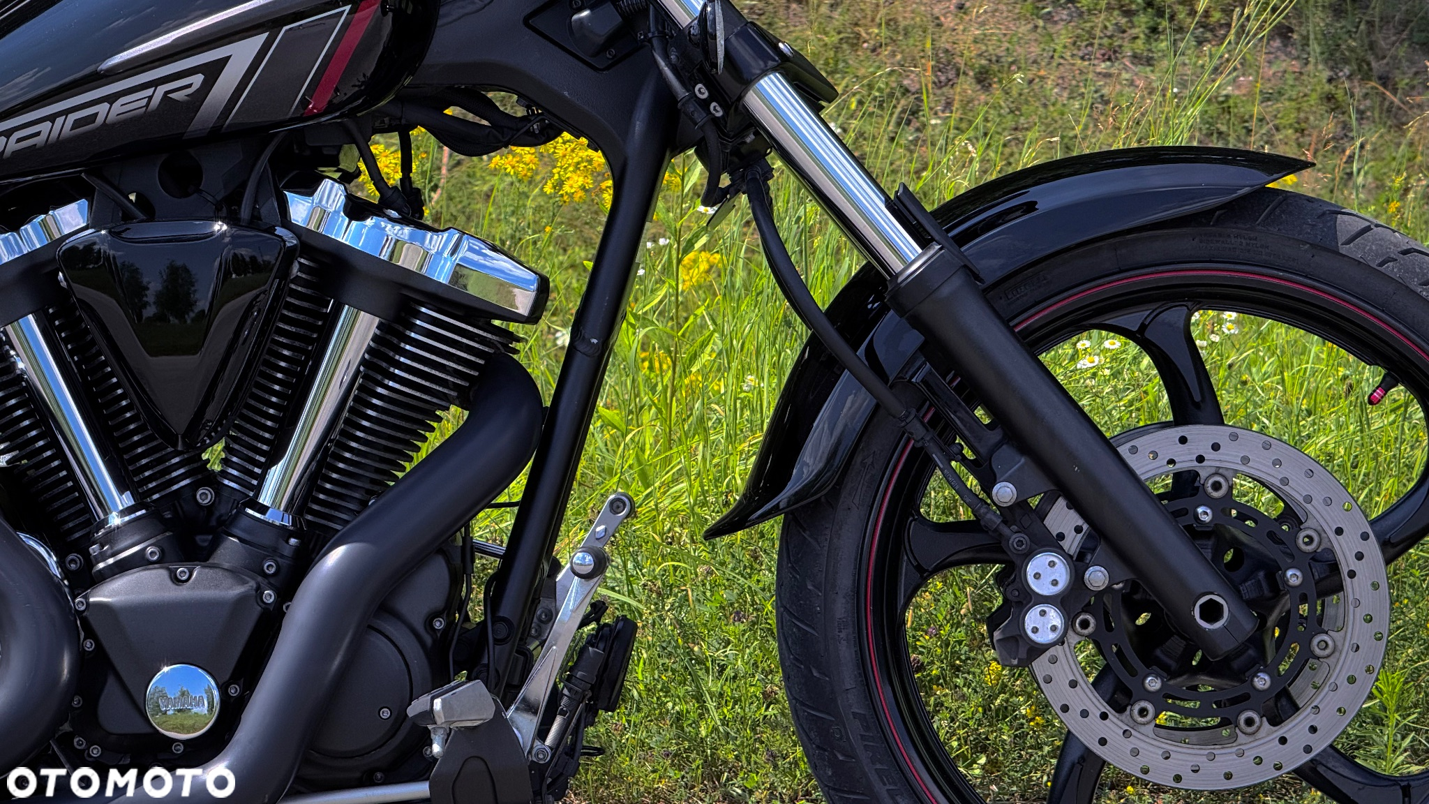 Yamaha Raider - 19