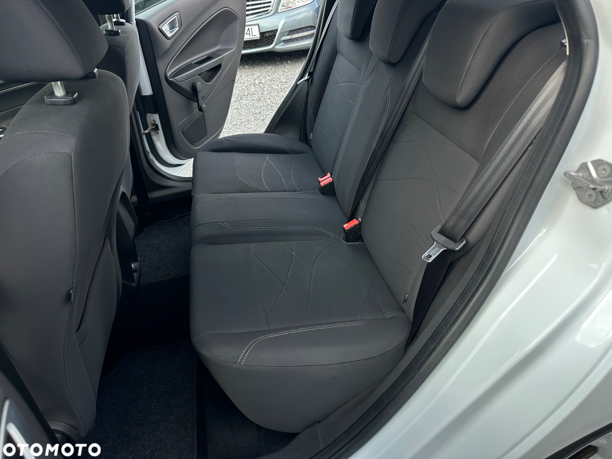 Ford Fiesta 1.0 EcoBoost Platinium X - 16