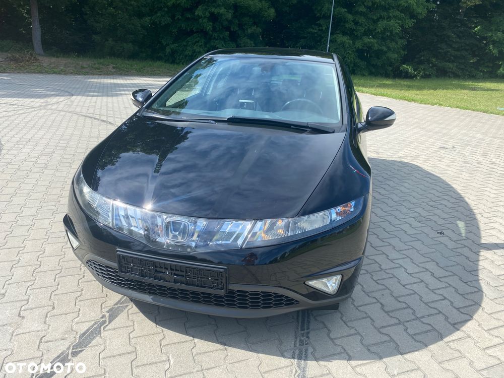 Honda Civic 1.8 Comfort - 1