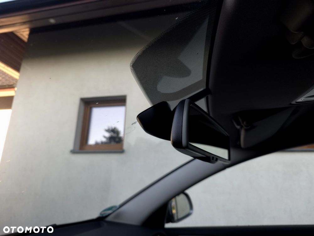 Skoda Superb 2.0 TDI Platinum DSG - 22