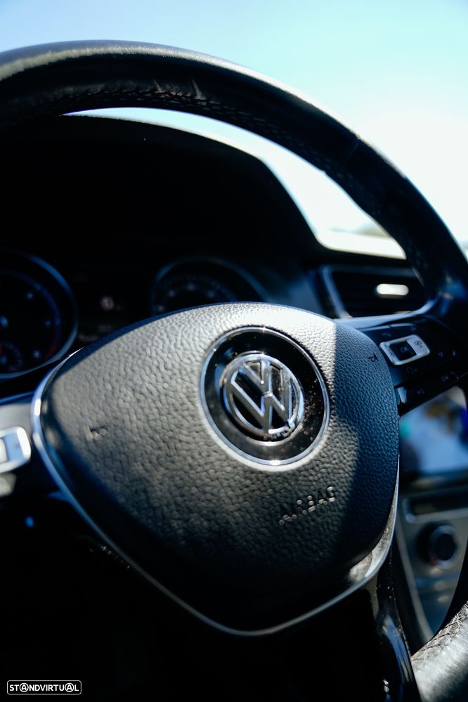 VW Golf - 14