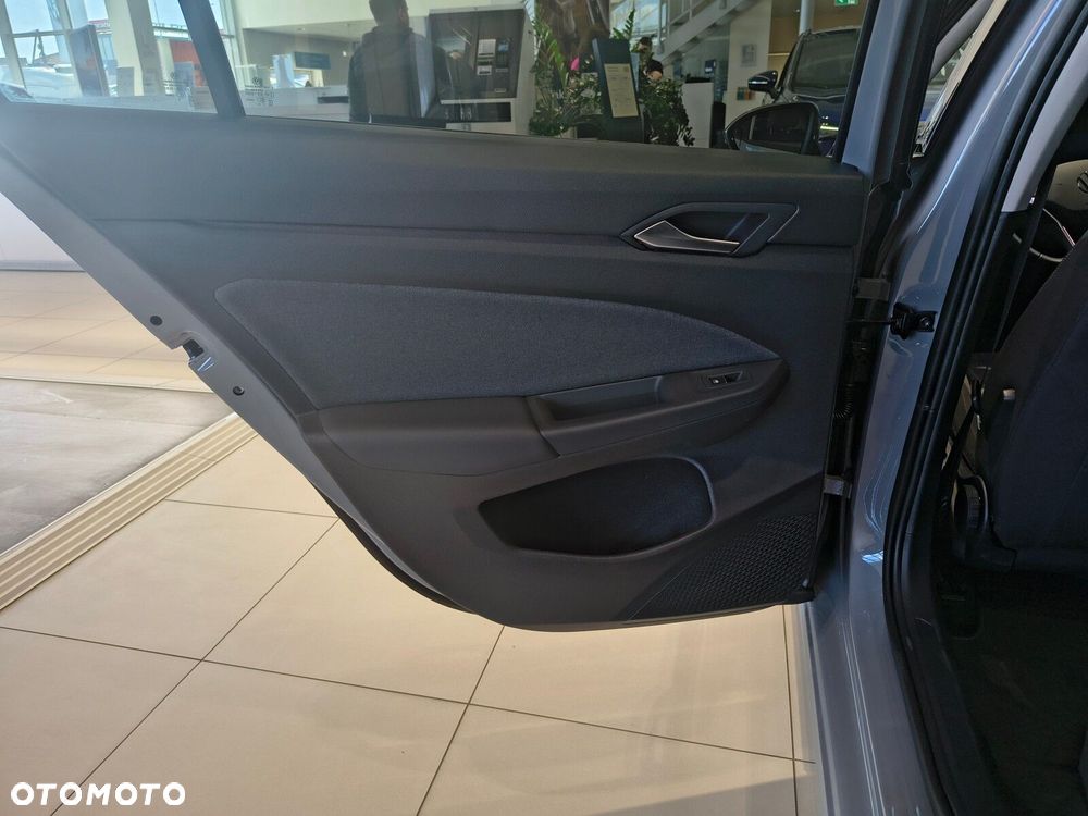 Volkswagen Golf Variant 1.5 eTSI mHEV Life Plus DSG - 10