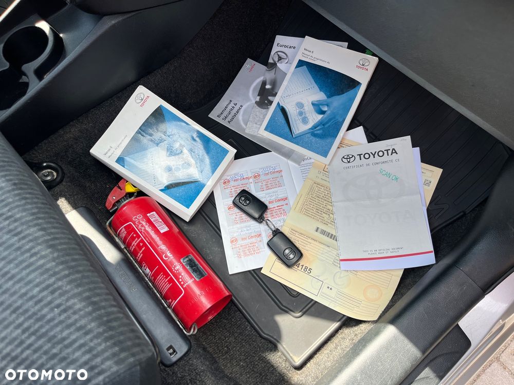 Toyota Verso S 1.4 D-4D Club - 18