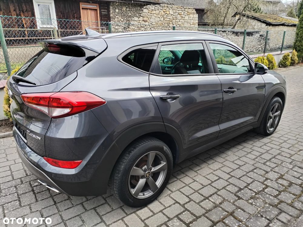 Hyundai Tucson - 10