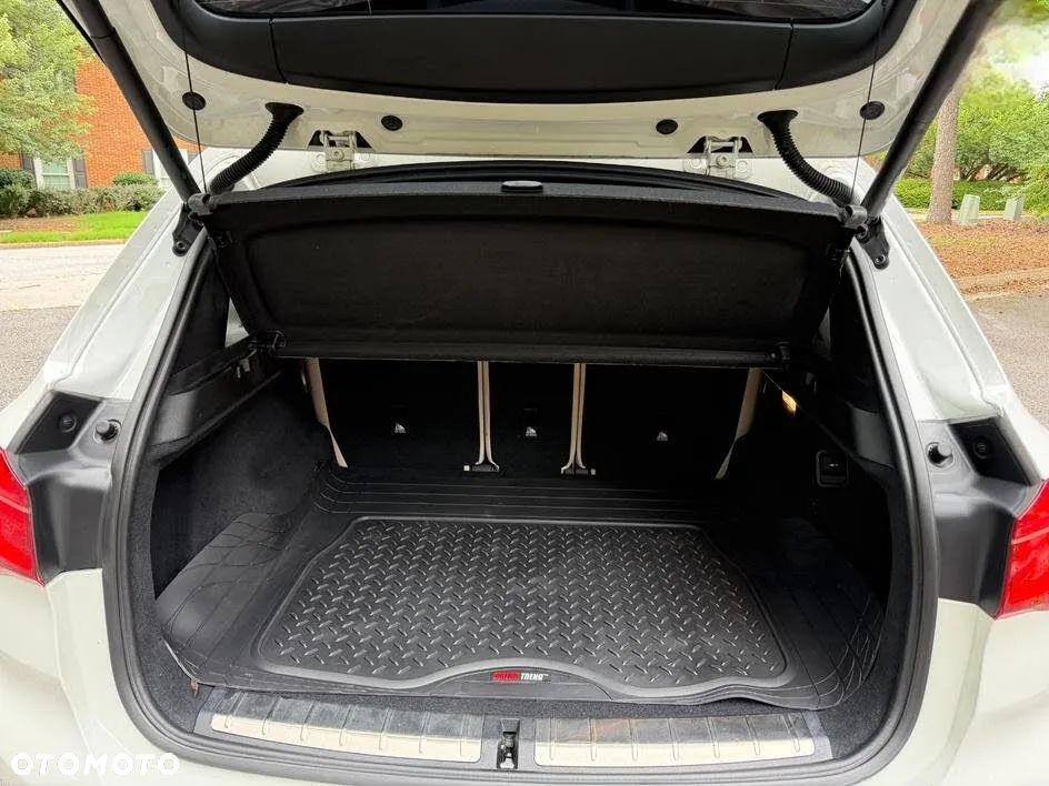 BMW X1 xDrive25i Advantage - 11