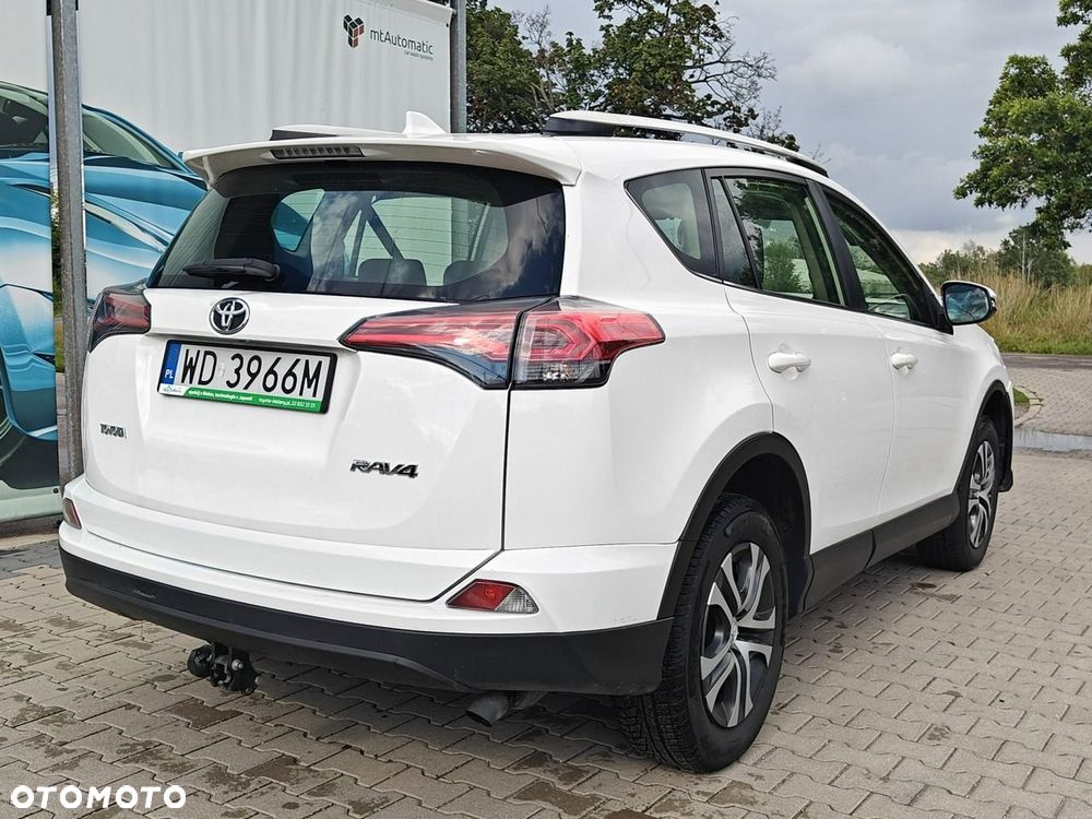 Toyota RAV4 - 7