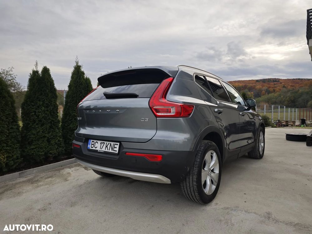 Volvo XC 40 D3 AWD Momentum - 17