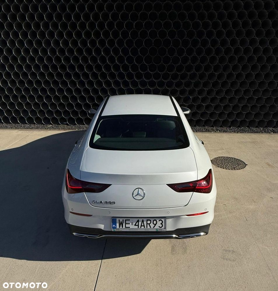 Mercedes-Benz CLA 200 7G-DCT - 10