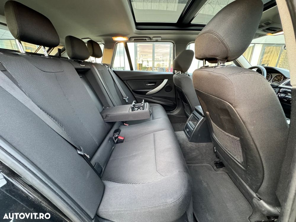 BMW Seria 3 318d Touring Aut. Edition Luxury Line Purity - 24