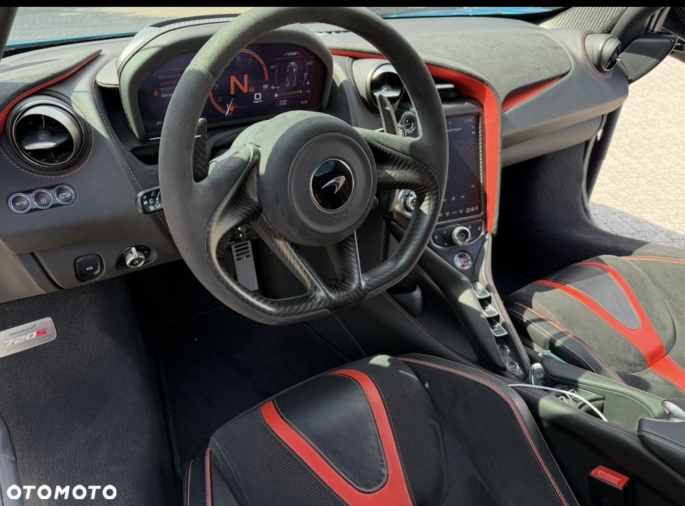 McLaren 720S Spider Performance - 19