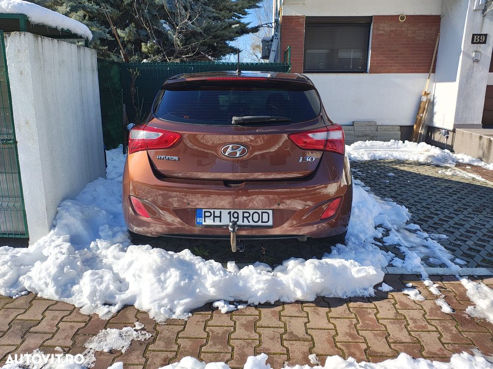 Hyundai i30 1.6 Automatik Style - 4