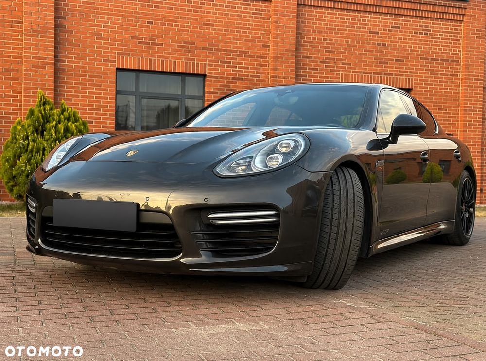 Porsche Panamera - 2