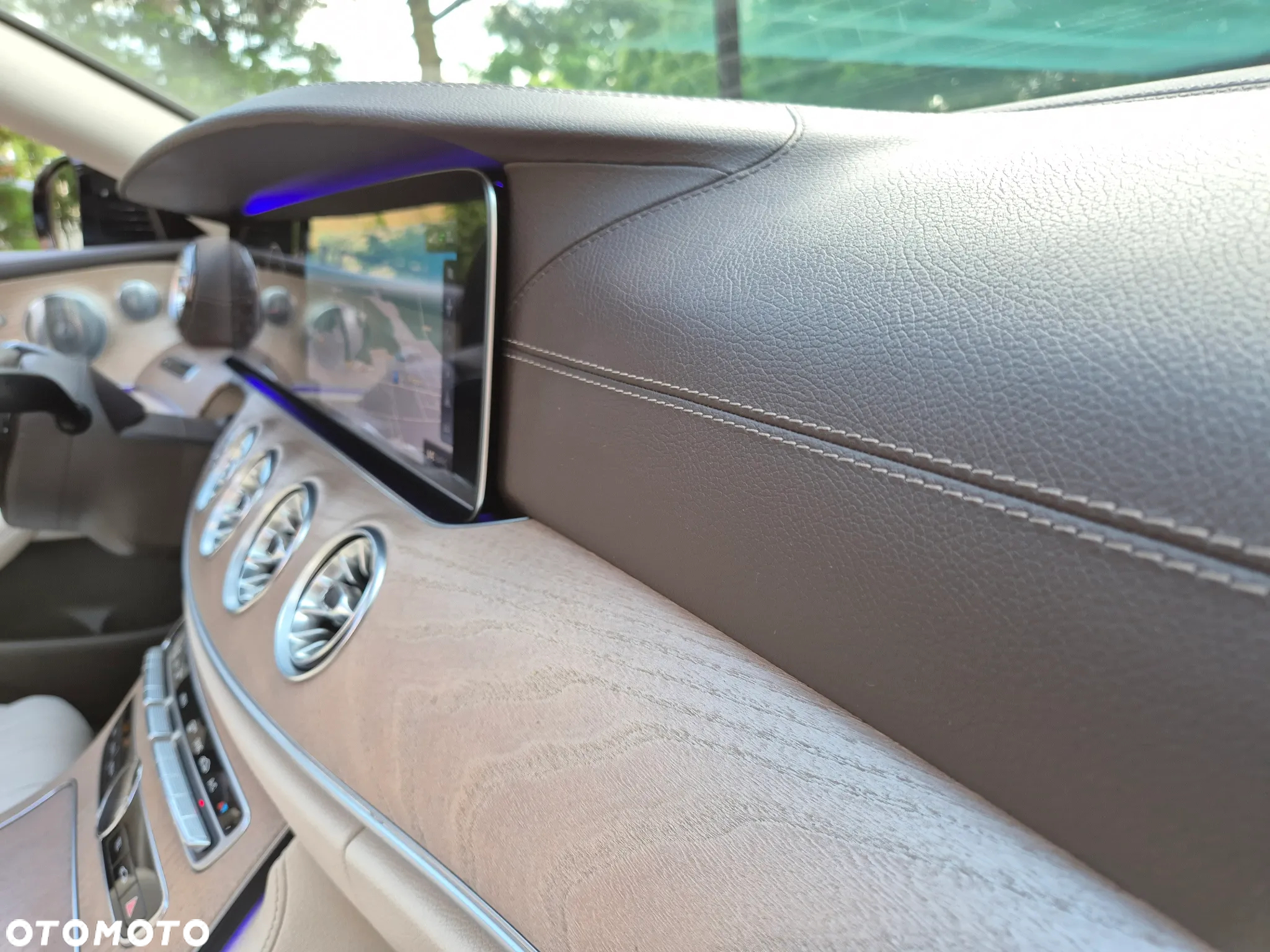 Mercedes-Benz Klasa E 220 d Coupe 9G-TRONIC AMG Line - 28