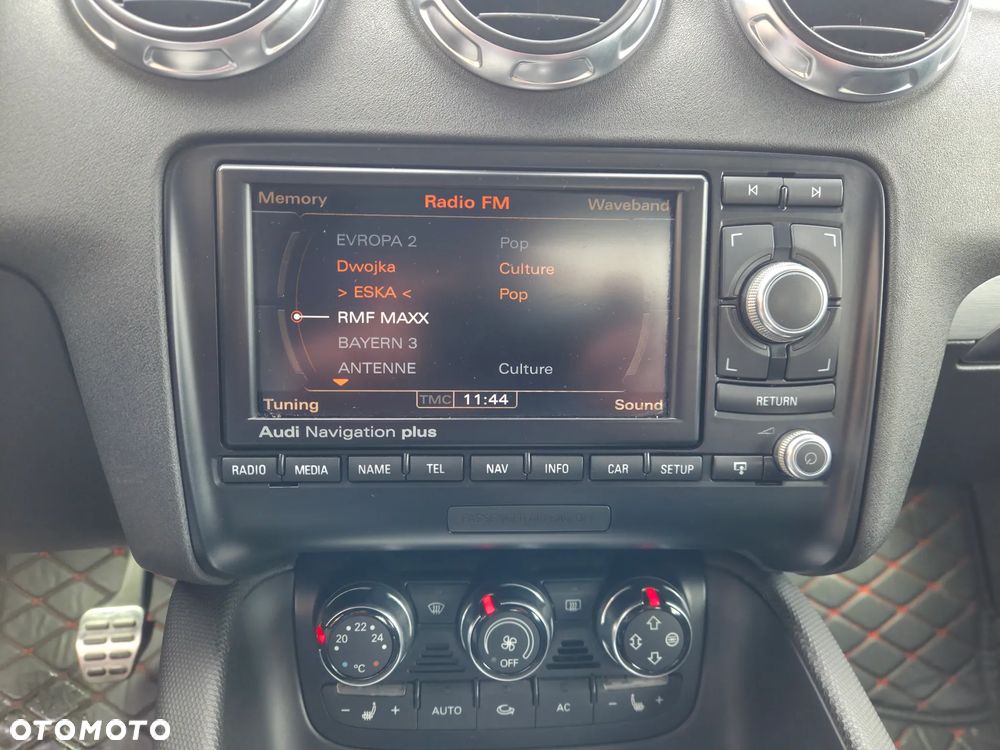 Audi TT Coupé 2.0 TDI quattro - 18