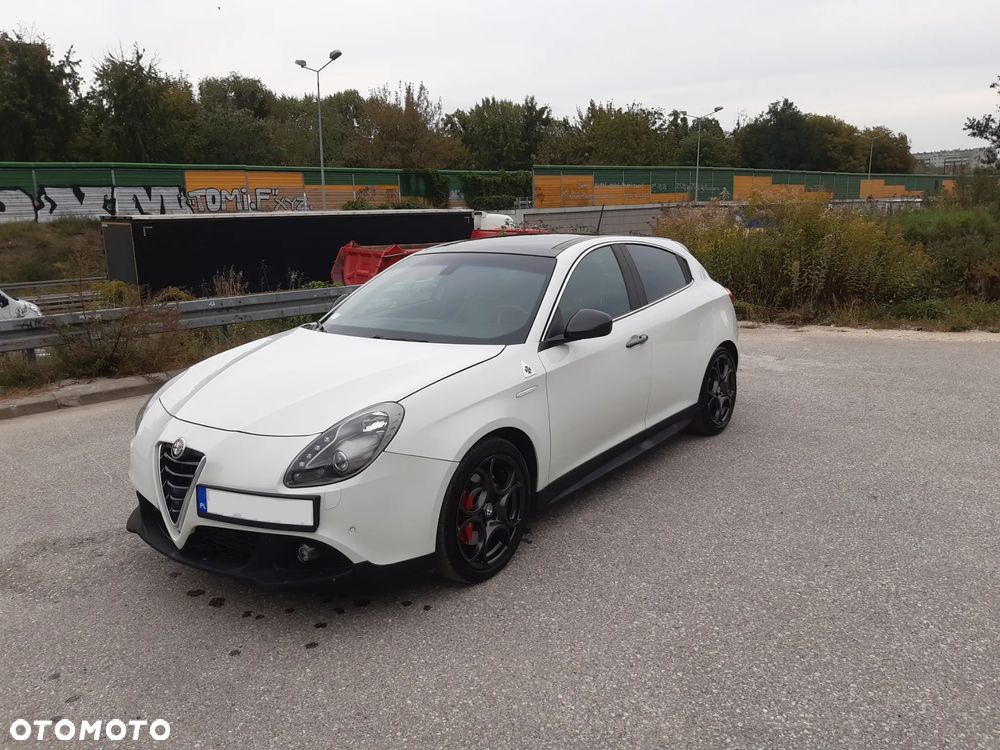 Alfa Romeo Giulietta - 1
