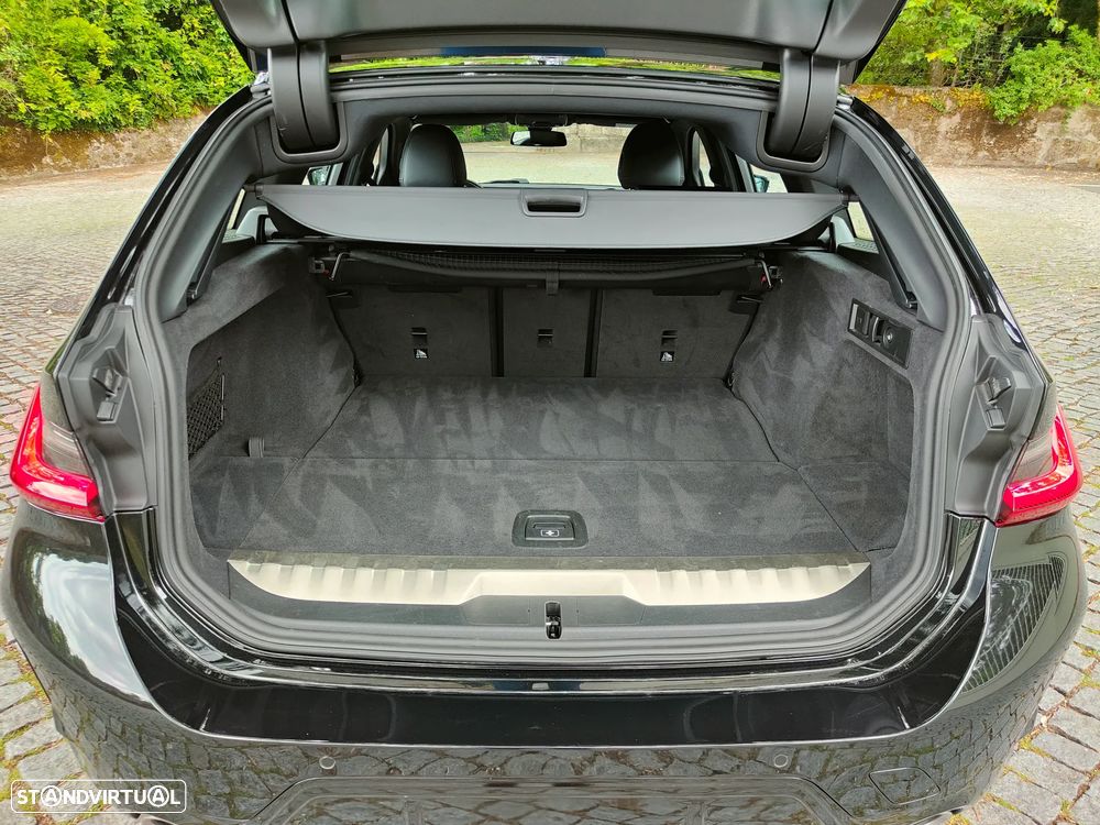 BMW 320 - 16