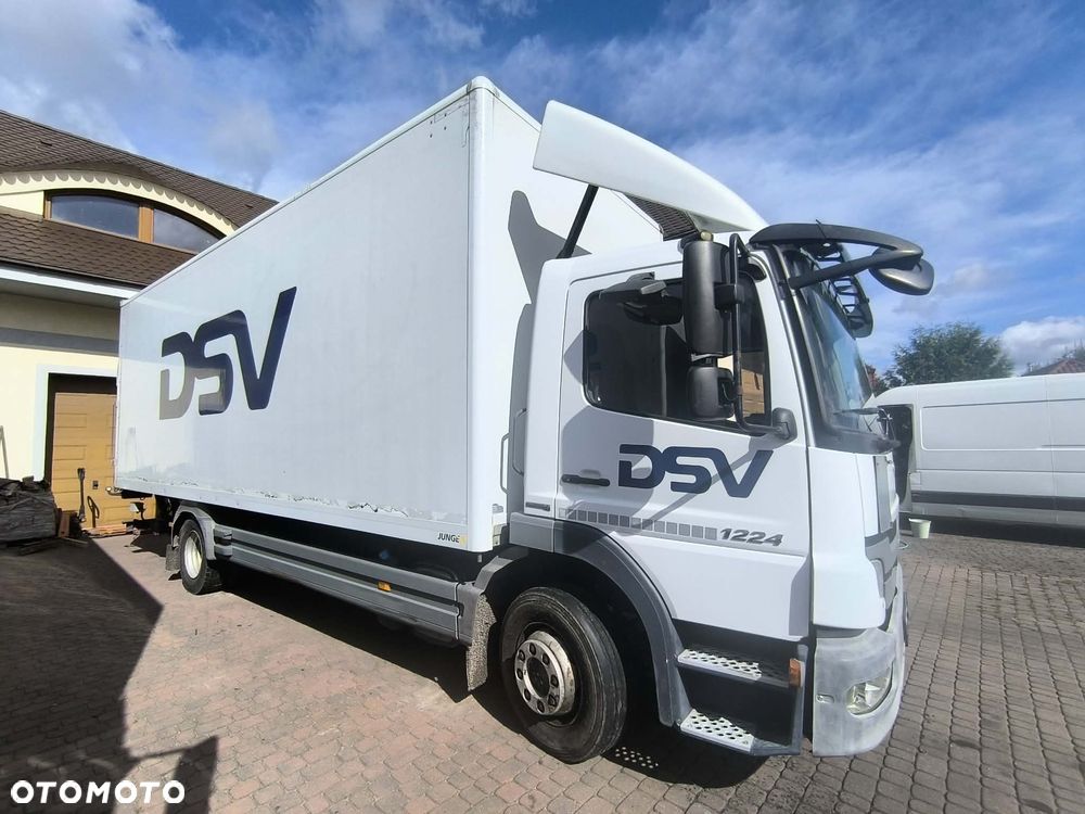 Mercedes-Benz ATEGO - 15