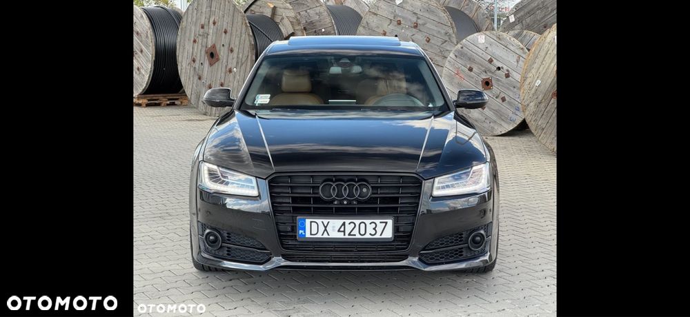 Audi A8 - 2