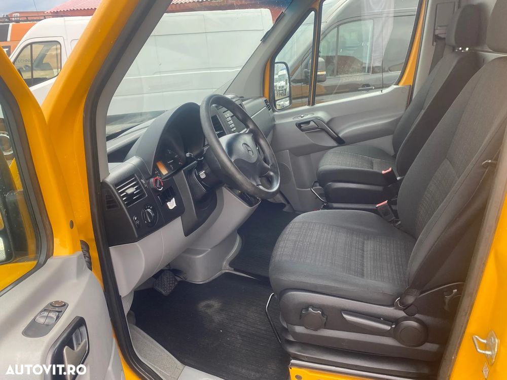 Mercedes-Benz SPRINTER - 9