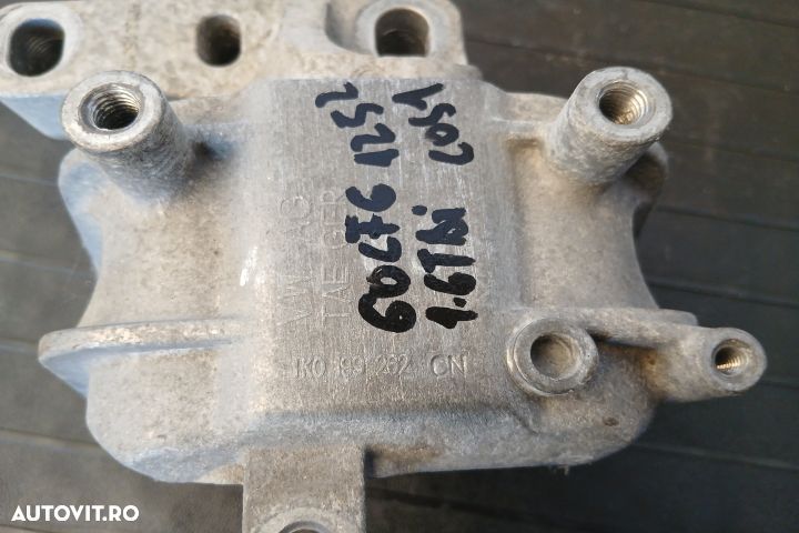 Suport motor dreapta 1KO199262CN 1KO199262CN Volkswagen VW Golf 6 [20 - 3