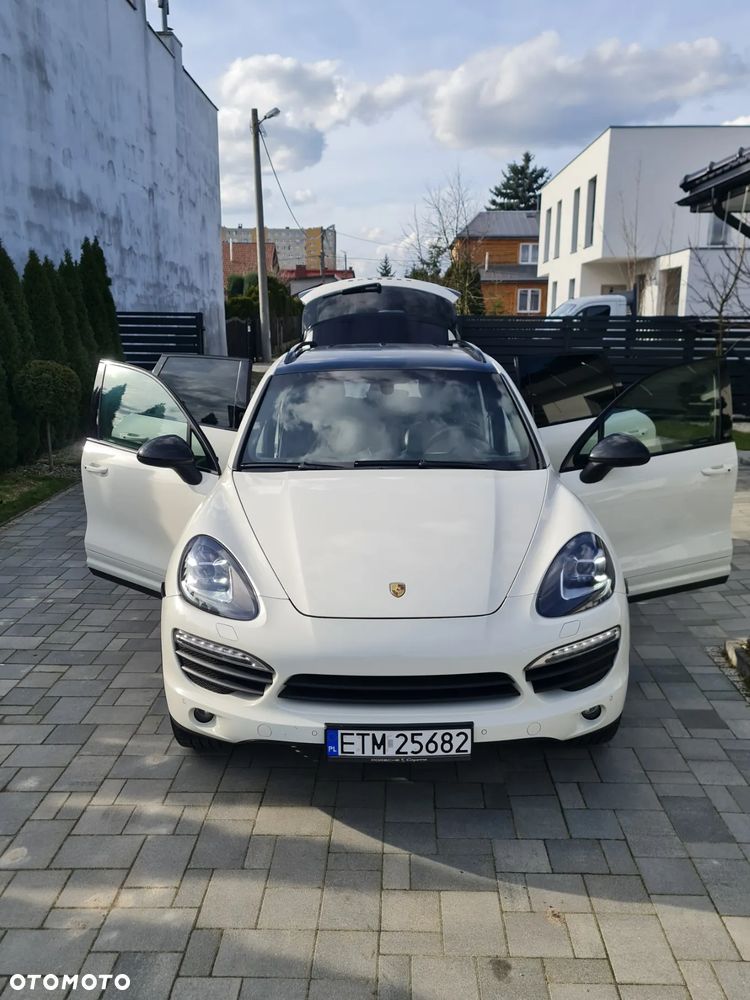Porsche Cayenne S - 11