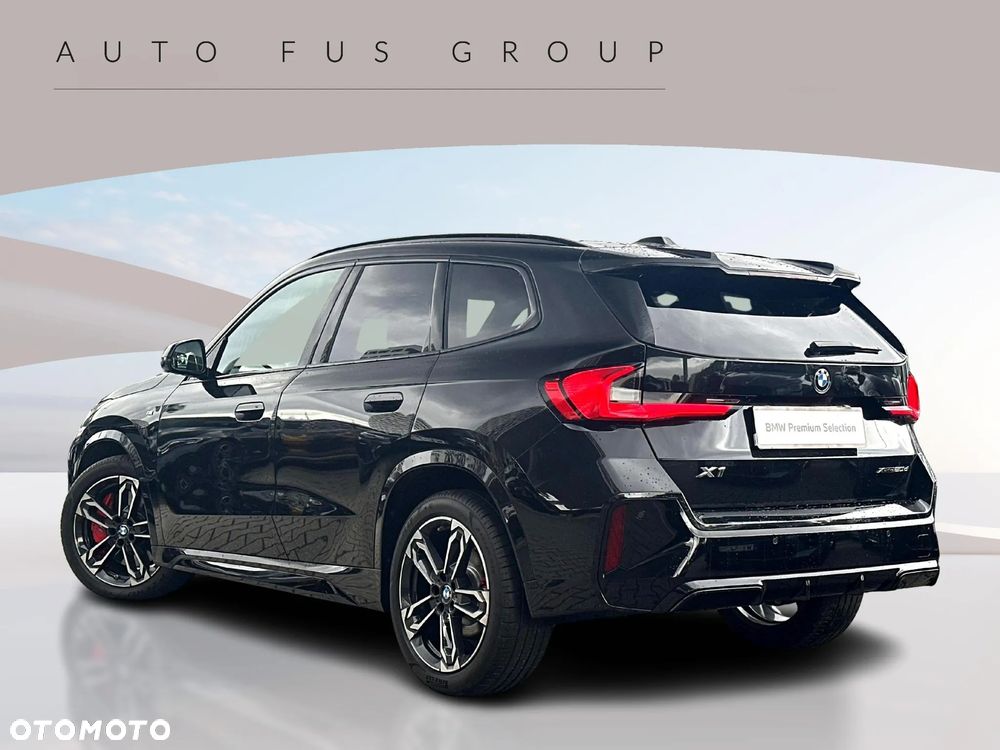 BMW X1 - 4