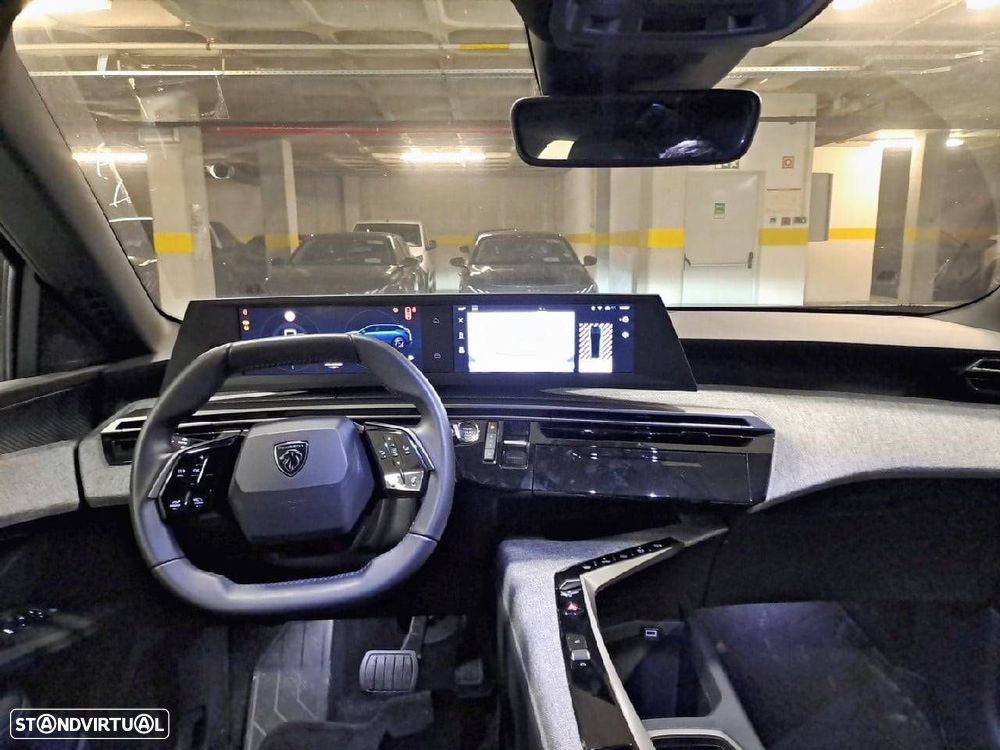 Peugeot 5008 1.2 Hybrid Allure e-DCS6 - 8