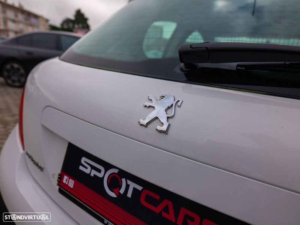 Peugeot 207 1.4 HDi Urban - 27