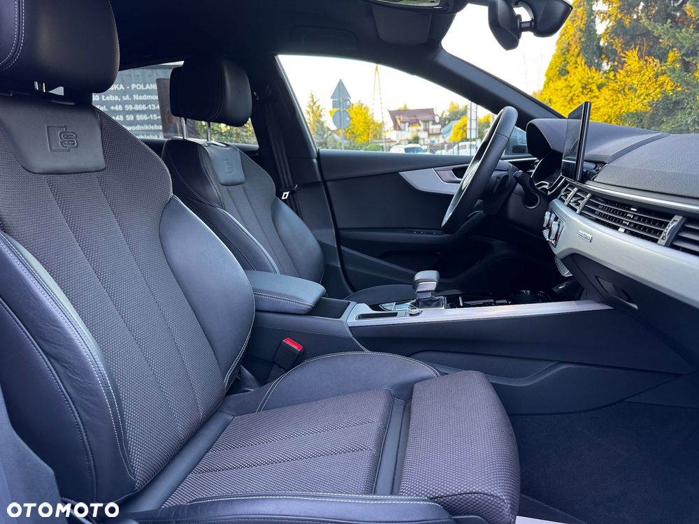 Audi A5 Sportback 40 TFSI quattro S tronic S line - 32