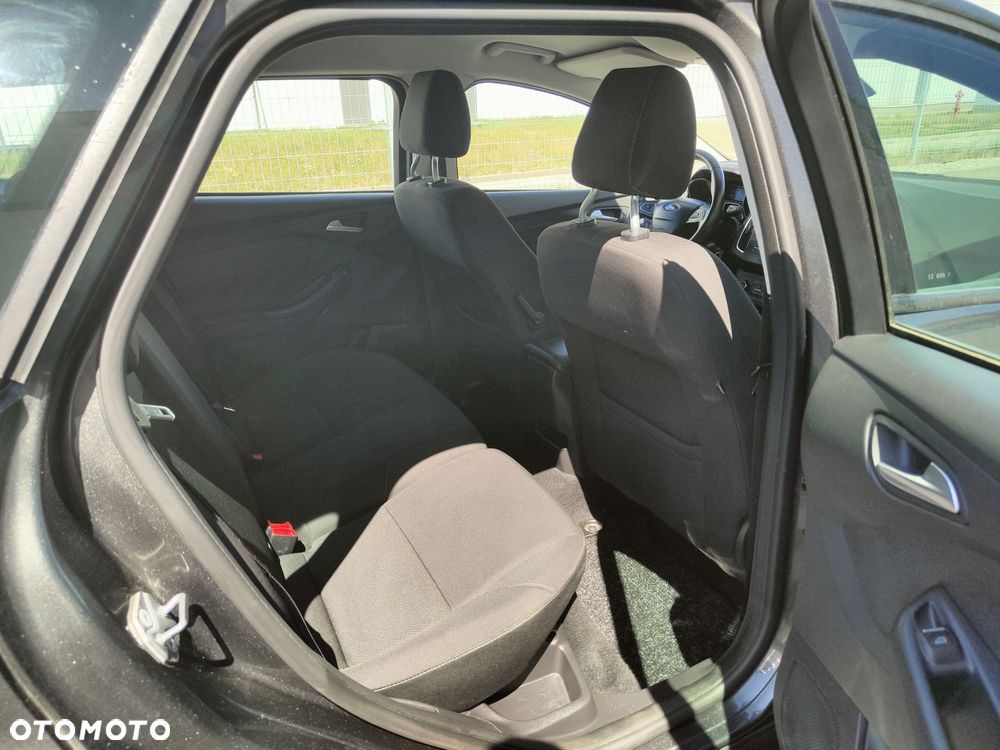 Ford Focus 1.0 EcoBoost Titanium - 13