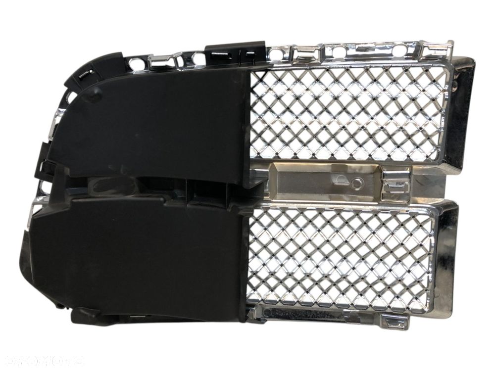 Ram 1500 I Laramie Longhorn 2013-2018 Atrapa kratka grill LEWA - 4