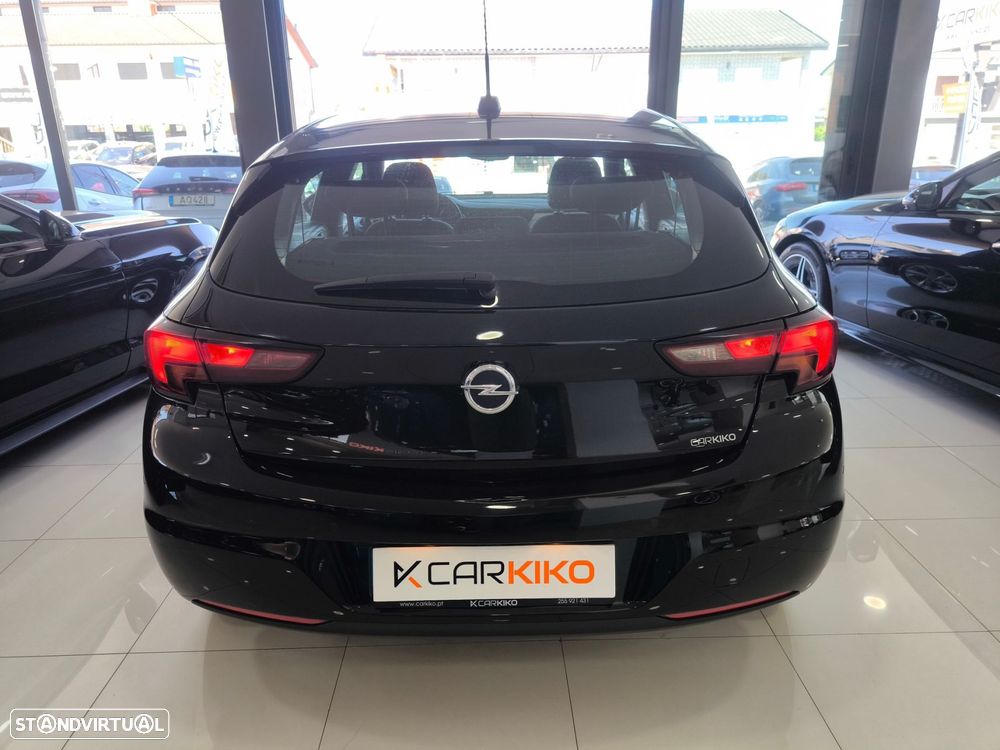 Opel Astra 1.2 T GS Line S/S - 4
