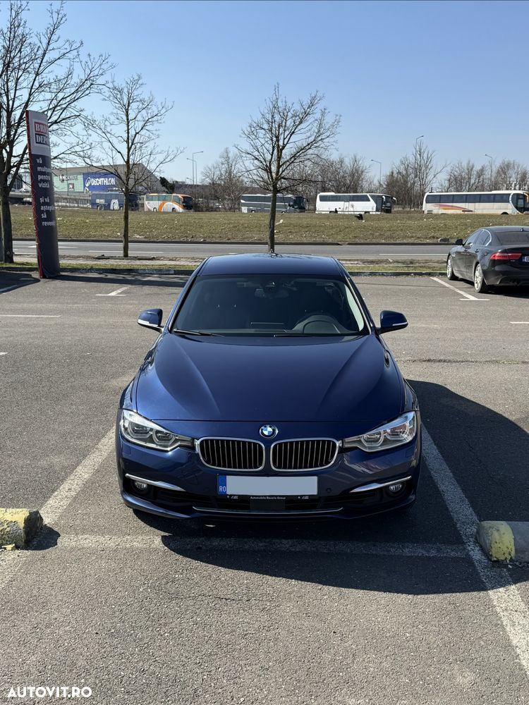 BMW Seria 3 330i xDrive AT Luxury Line - 5