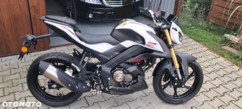 QJMOTOR SRK 125S - 3