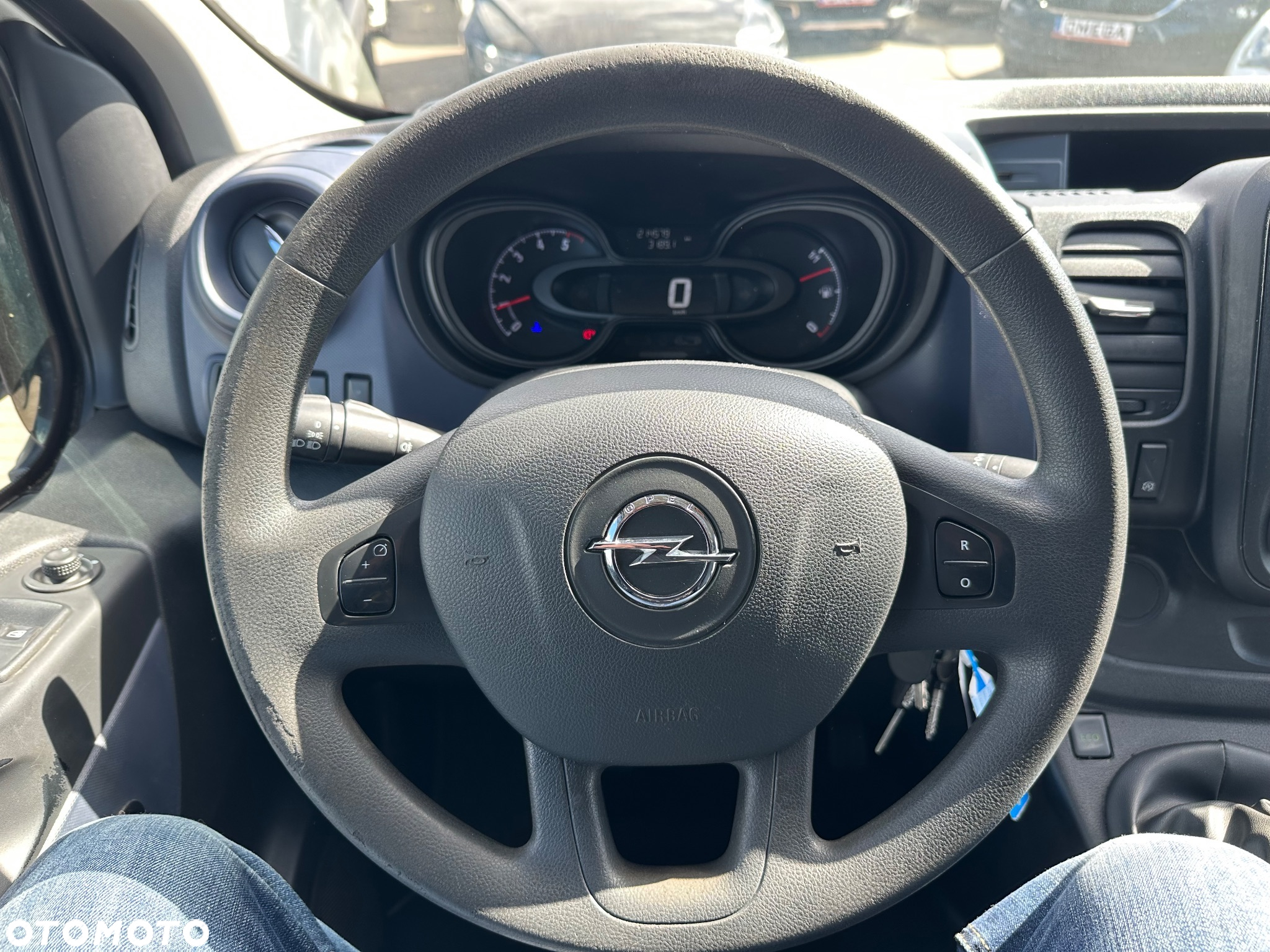 Opel Vivaro L2H1 - 9