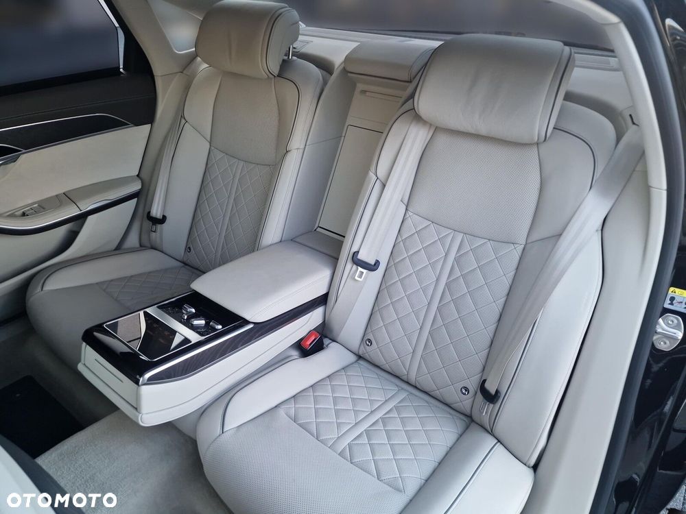 Audi A8 - 21
