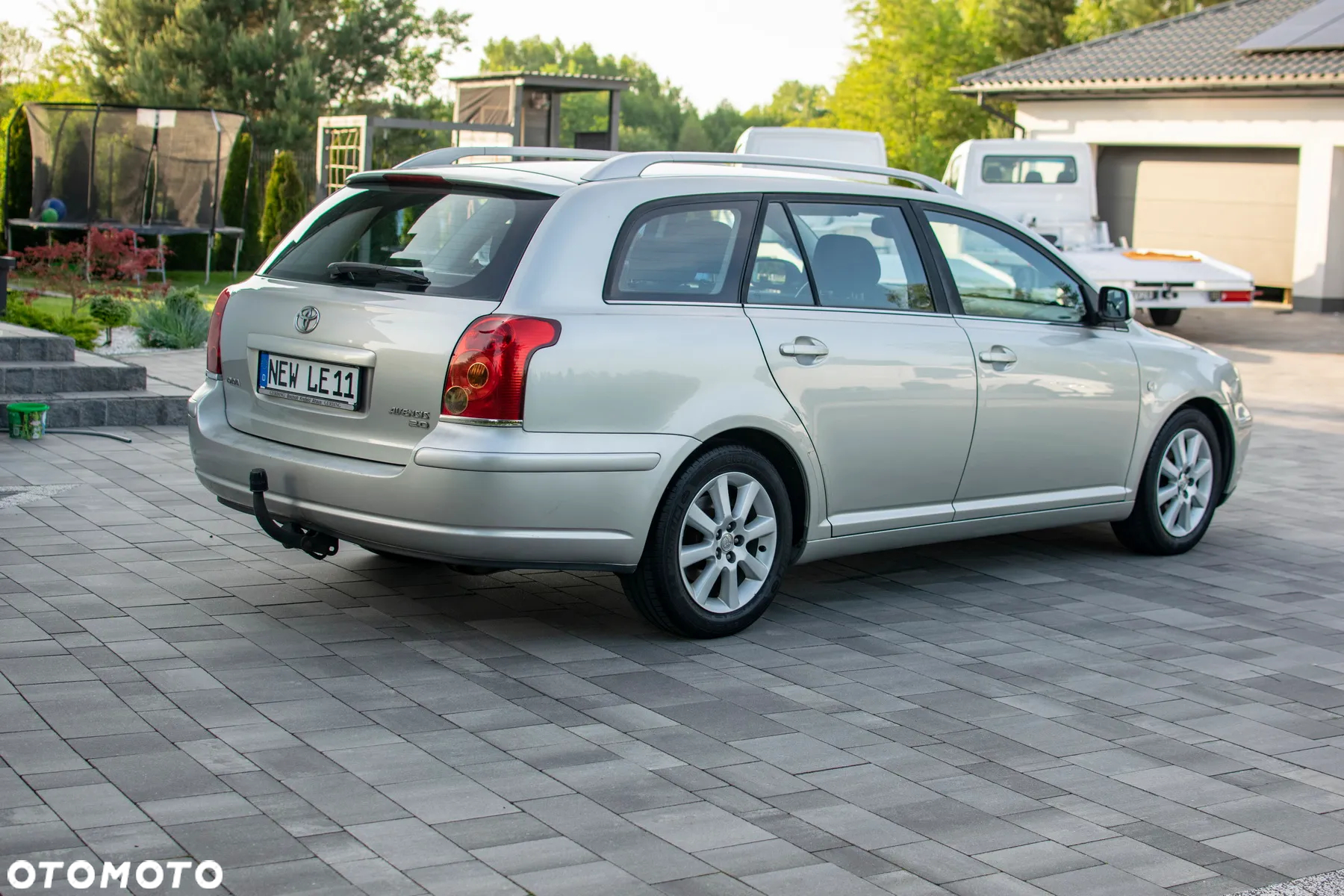 Toyota Avensis - 17