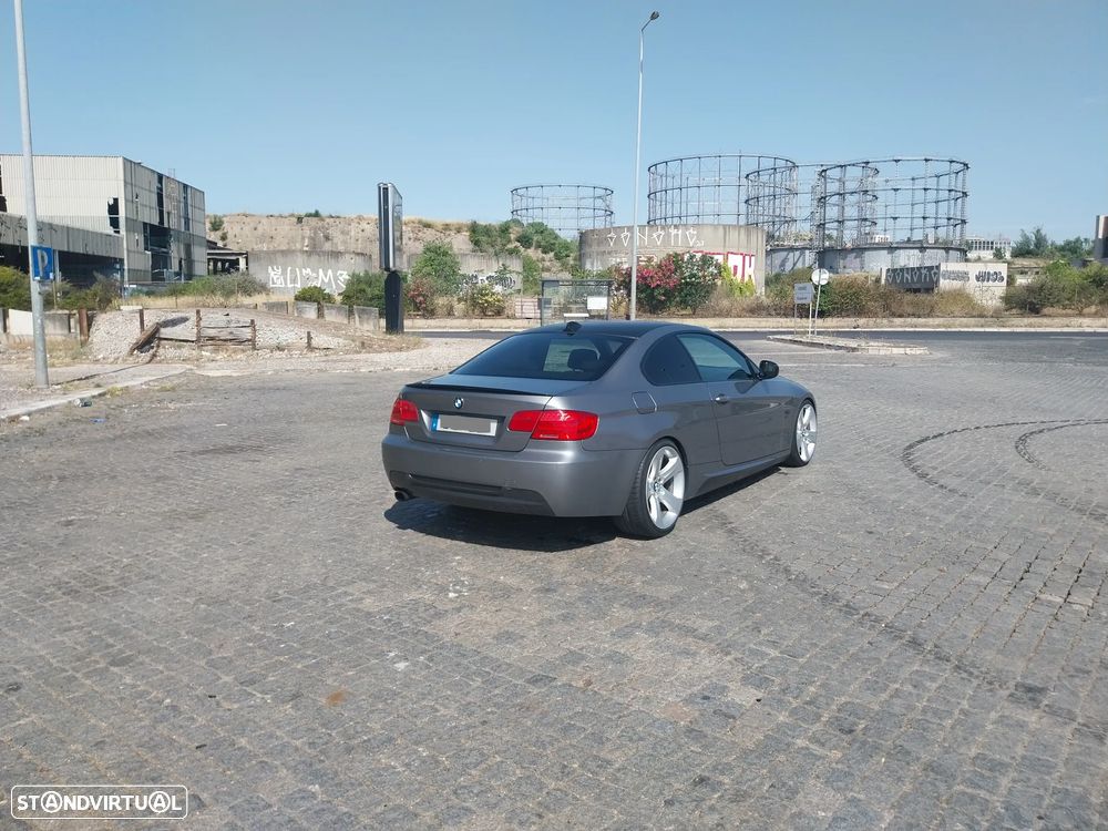 BMW 320 d Coupe Edição M - 13