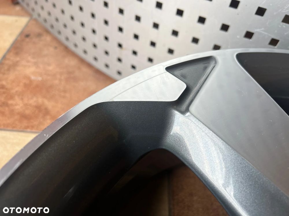 FELGA ALUMINIOWA 17 7J ET45 FORD FOCUS MK4  JX7J-1007-D1A - 3