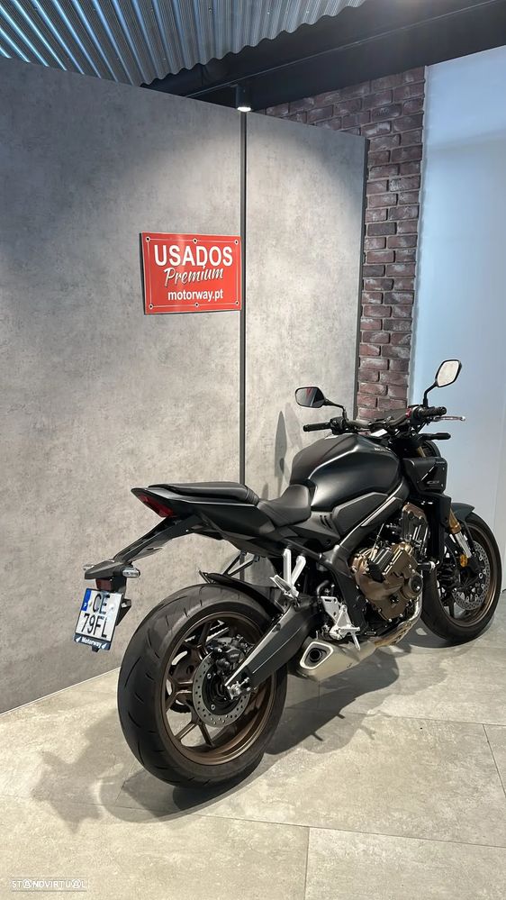 Honda CB CB650R - 3