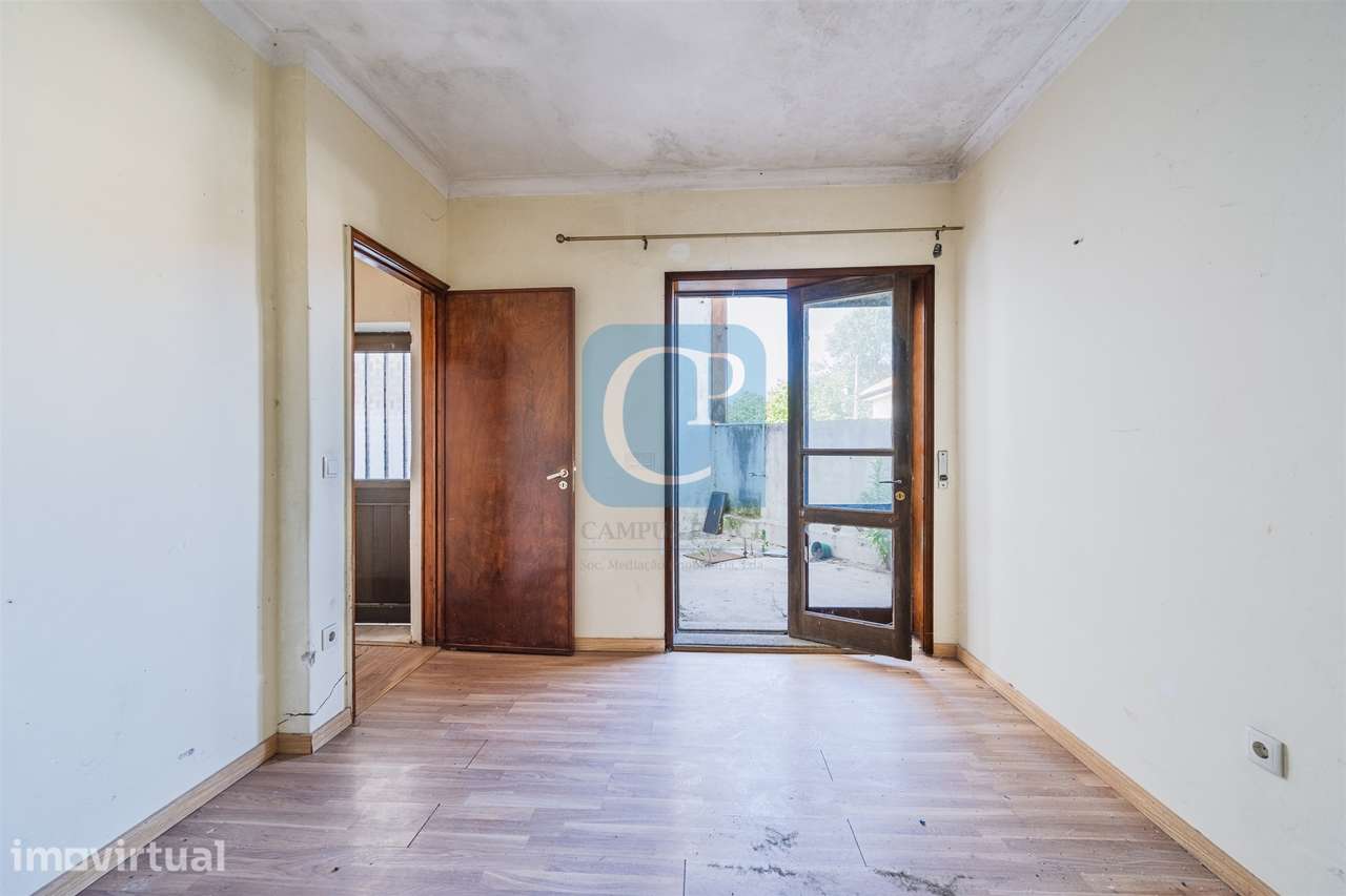 Moradia Bifamiliar junto à Igreja Corpo Santo, Leça da Palmeira - Grande imagem: 4/41